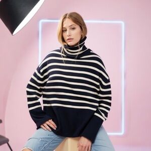 GAP 24/7 Navy Breton Stripe Chunky Cotton Turtleneck Coastal Preppy Medium